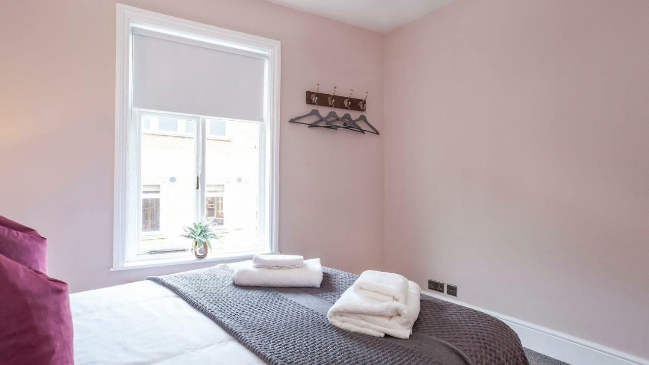 יורק Stylish And Most Central 2 Bed -Free Parking מראה חיצוני תמונה