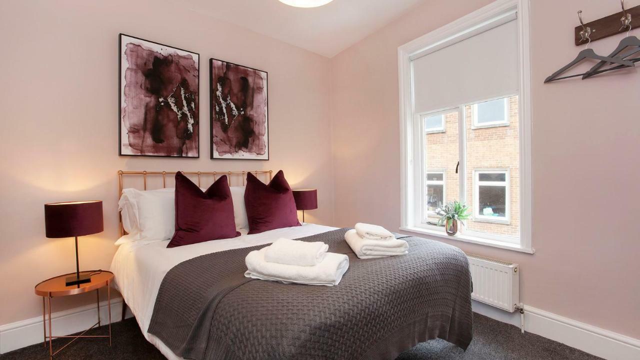 יורק Stylish And Most Central 2 Bed -Free Parking מראה חיצוני תמונה