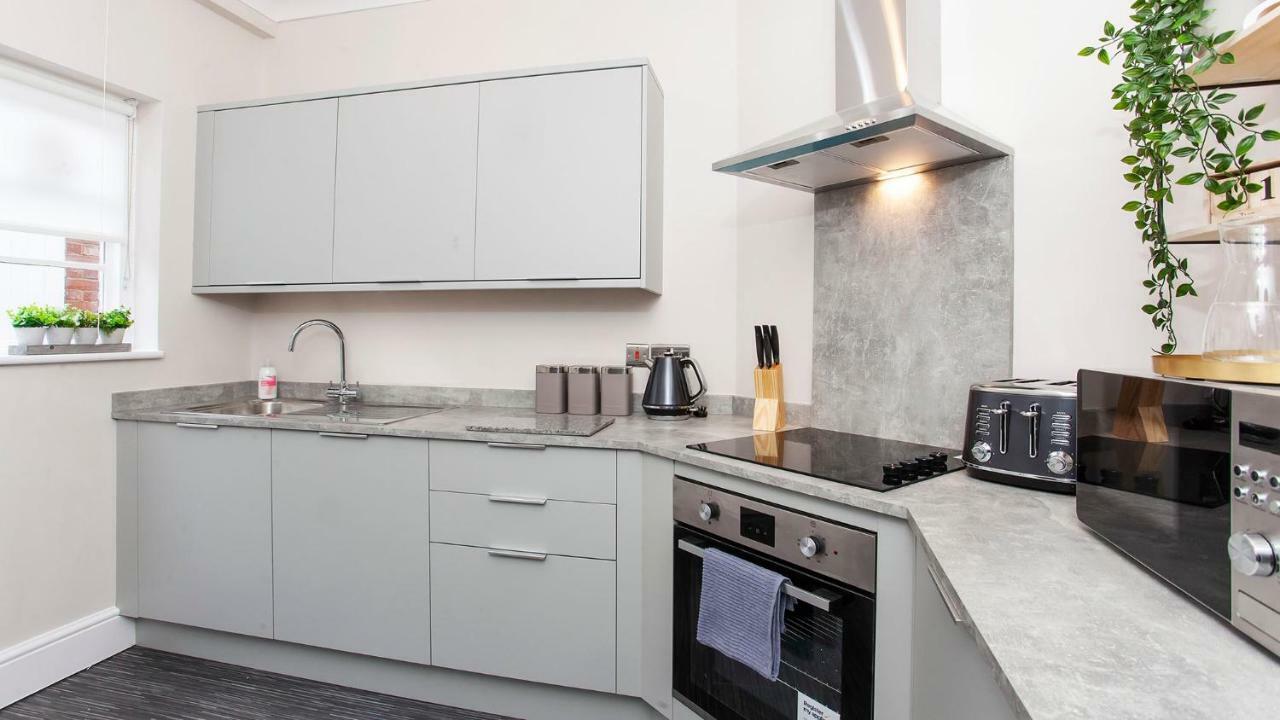 יורק Stylish And Most Central 2 Bed -Free Parking מראה חיצוני תמונה